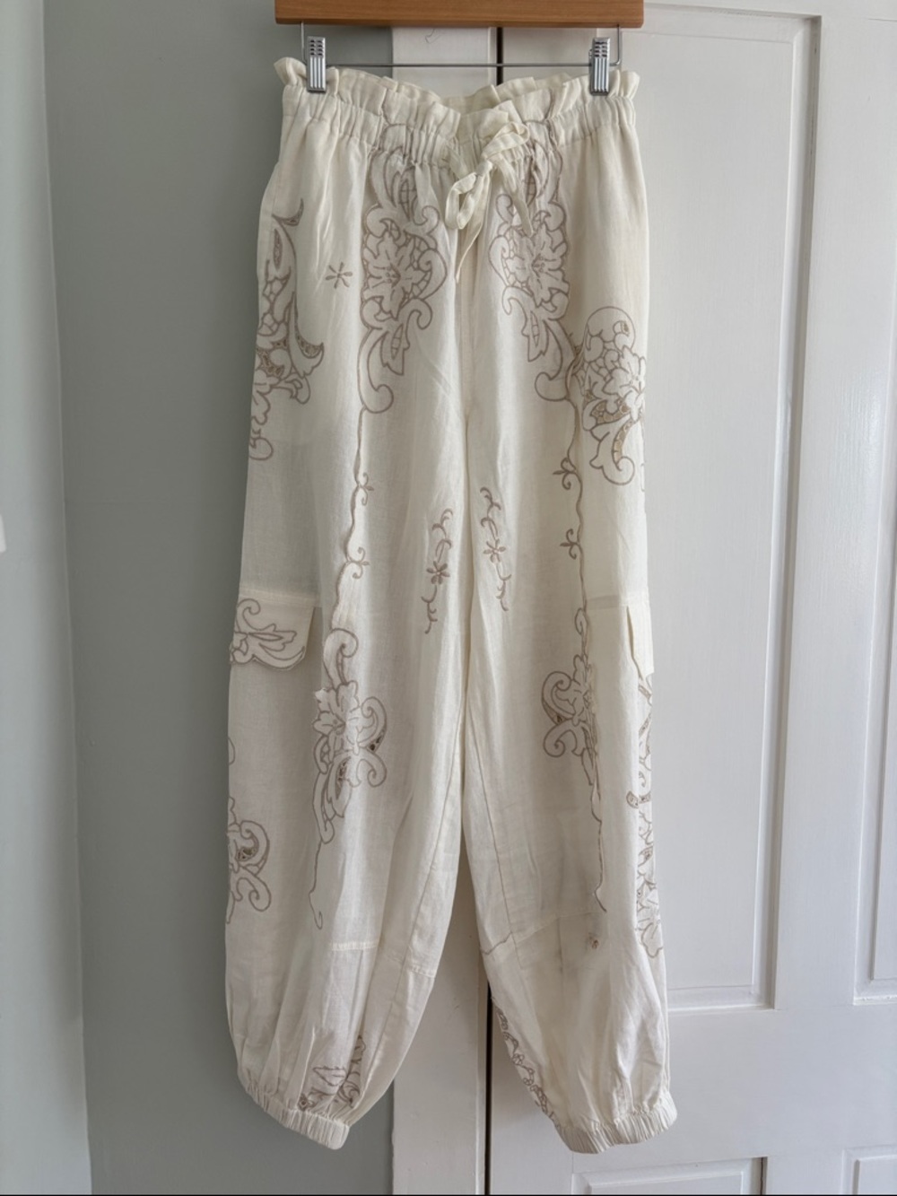 Anthropologie Cream Drawstring Embroidered Joggers